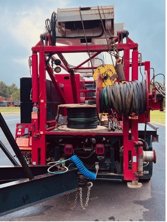 2013 11T Hunke Pump Hoist 2 2013 11T Hunke Pump Hoist - Image 2